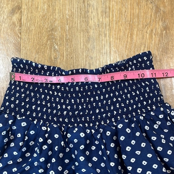 Vineyard Vines Navy Tiered Mini Skirt Stingray Print EUC Sz Medium M Elastic - Picture 5 of 10